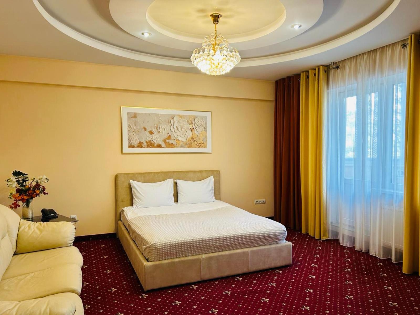Luxury Apartment In New Building Chisinau Exterior foto